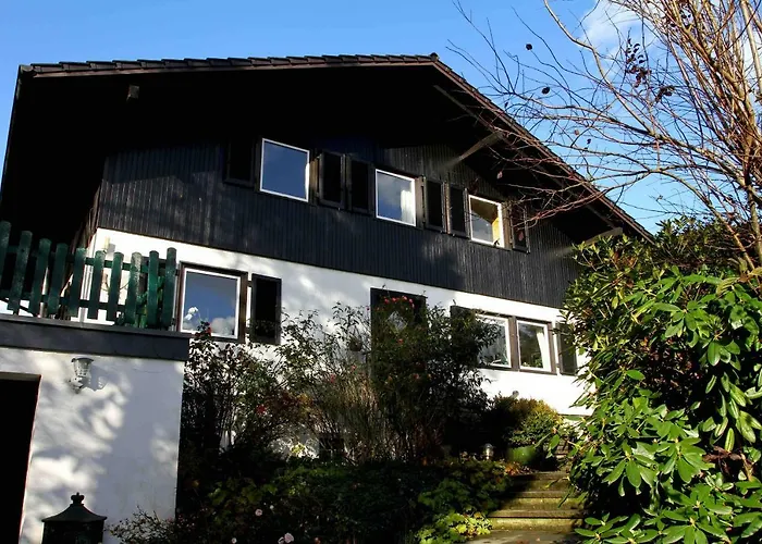 Schoenenborn 招待所 3*